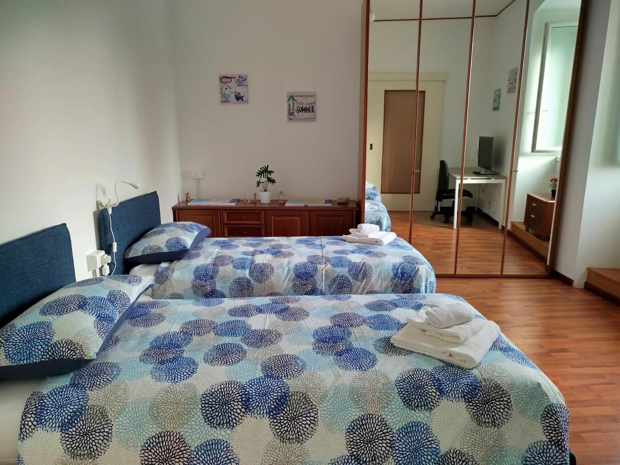 Moderno Appartamento Sulle Rive Trieste Exterior foto